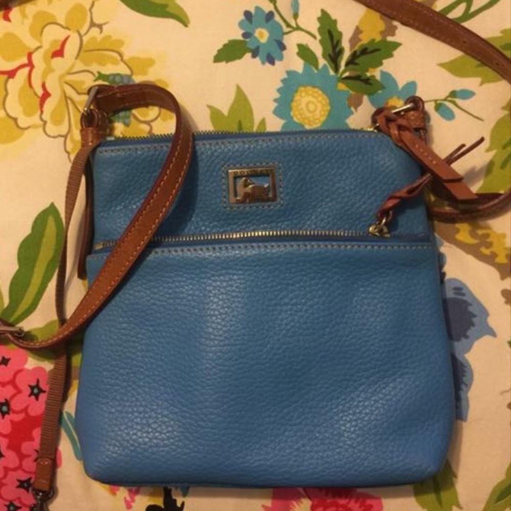 Dooney and Bourke cross body